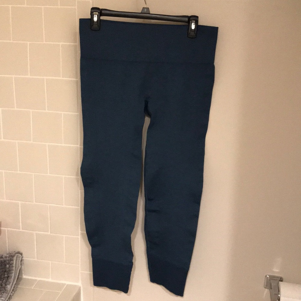 Ebb to street lulu lemon leggings!